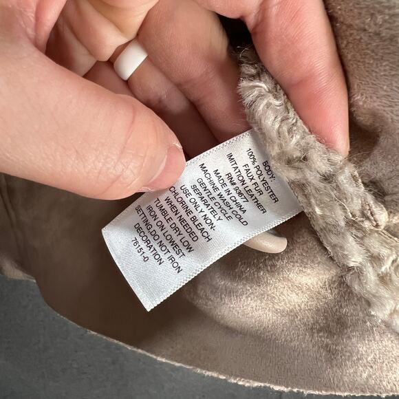 a.n.a Women's Winter Outerwear Coat Faux Shearling Midweight Coat Size M - Picture 11 of 15